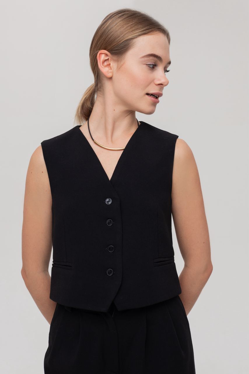 BLACK VEST - PENKO